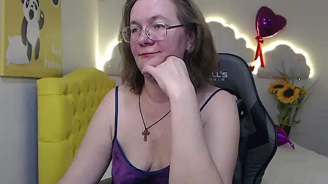 HolyMilfa online show from 03.09.25