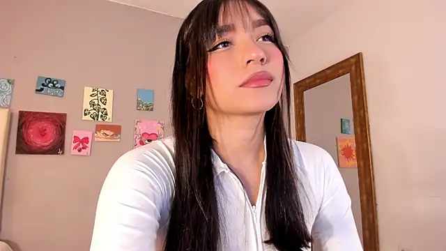 Snapshot of Maia_W10 chatting on 07.18.26 Maia W10 online show from 07.18.26