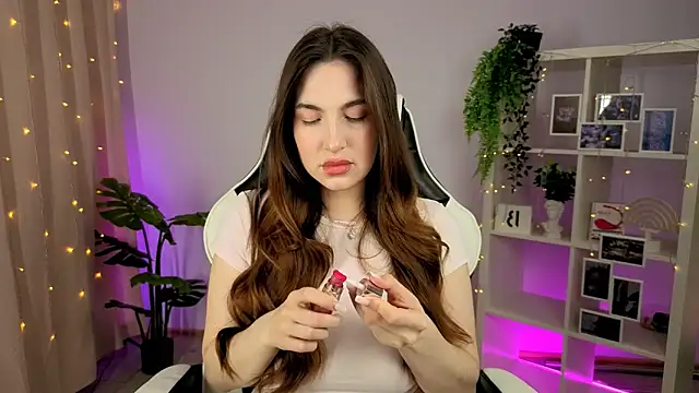 MelissaLovvv online show from 11.14.25