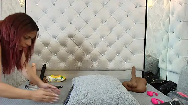 VALENTINA3x online show from 06.26.26