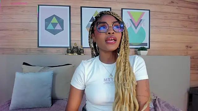 AriaFoster online show from 02.20.26