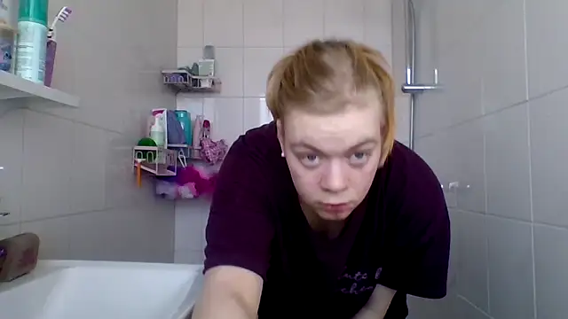 Snapshot of rose_bunny chatting on 03.15.26 rose bunny online show from 03.15.26