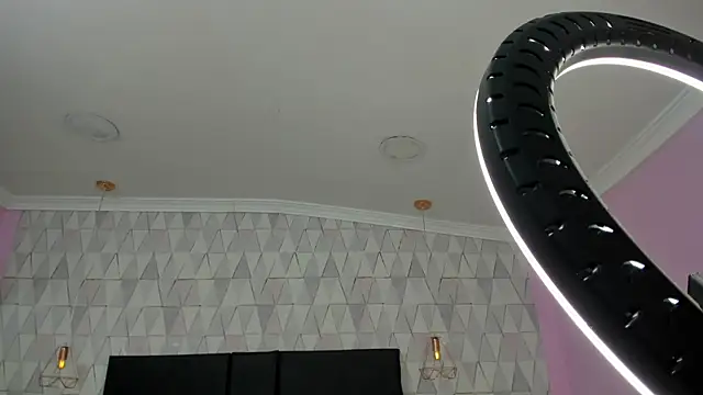 JustinePerry online show from 05.27.26