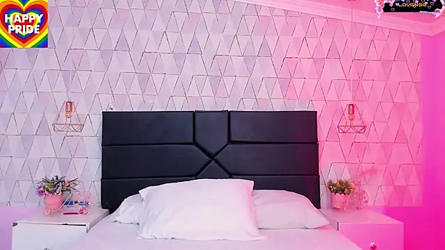 JustinePerry online show from 06.10.26