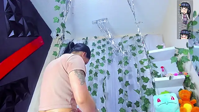 Snapshot of tokito_mitsuri chatting on 12.05.25 tokito mitsuri online show from 12.05.25