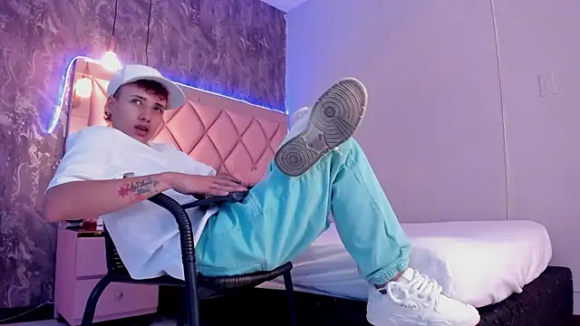 megan 100 online show from 01.13.25