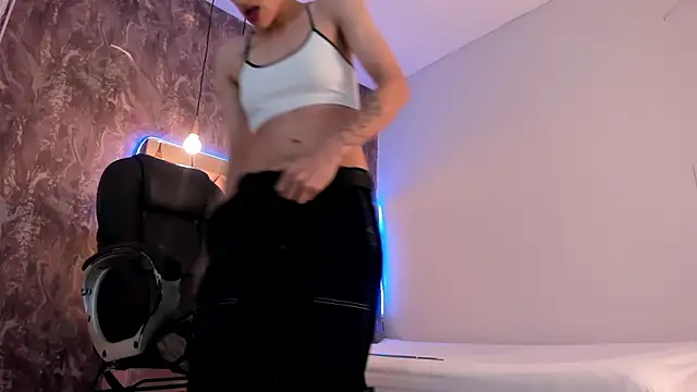 megan 100 online show from 02.27.25