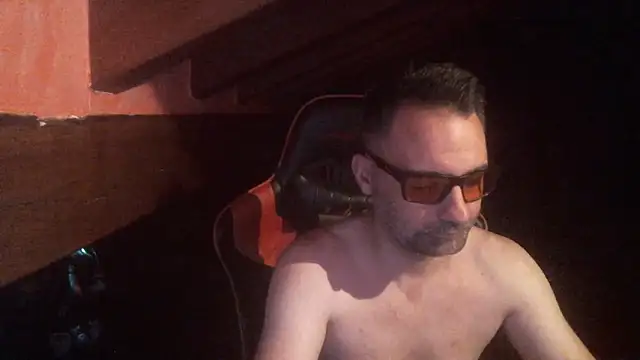 Snapshot of 6996horus chatting on 04.13.26 6996horus online show from 04.13.26