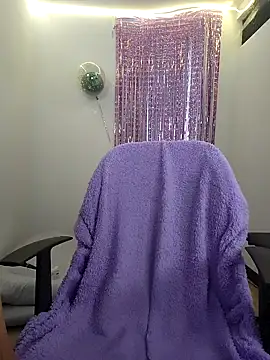 Snapshot of 911Calling chatting on 02.11.25 911Calling online show from 02.11.25