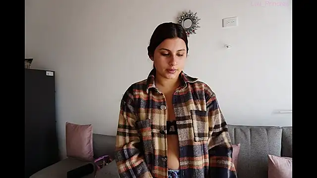 Luu Princess online show from 01.04.25