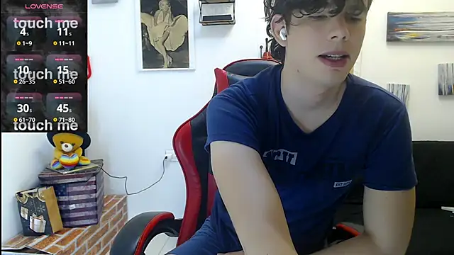 Angelo-cianuro- online show from 01.12.26