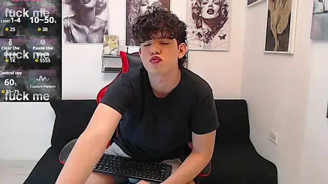 Angelo-cianuro- online show from 02.24.26