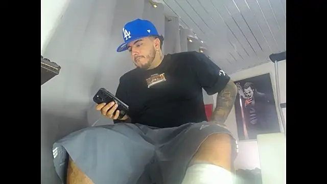 Dexter-T online show from 12.22.25