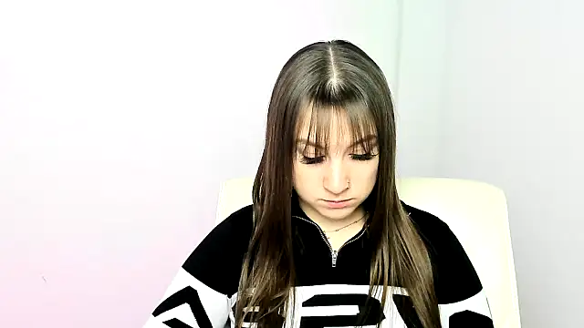 Evelina GG online show from 01.28.25