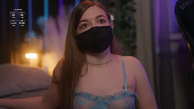 Snapshot of aarimass chatting on 03.13.25 aarimass online show from 03.13.25