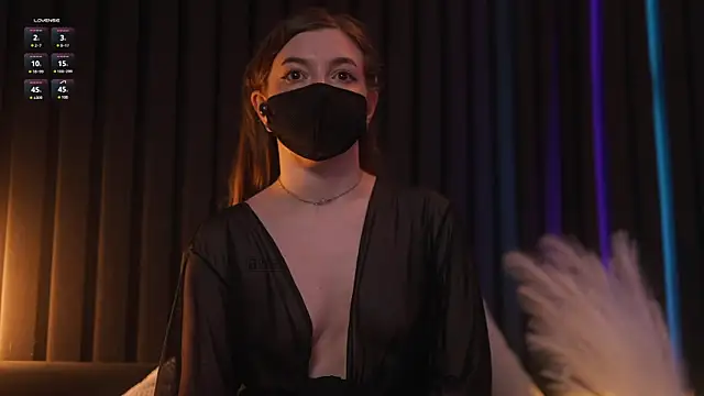 Snapshot of aarimass chatting on 03.21.25 aarimass online show from 03.21.25