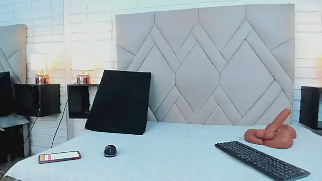 Kasandra Gomez online show from 03.23.25