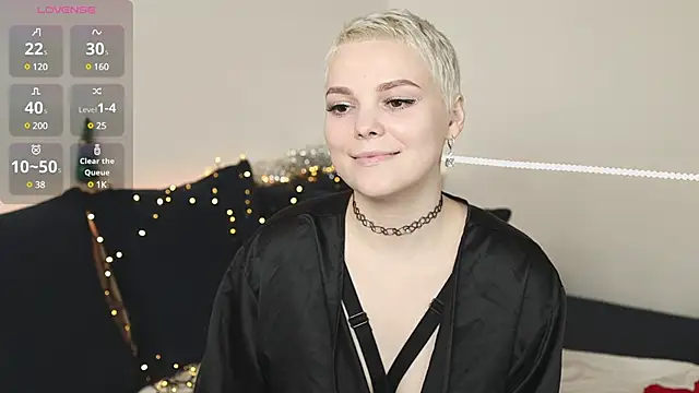 LikaBerry1 online show from 12.30.24