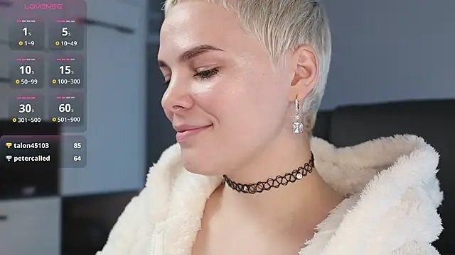 LikaBerry1 online show from 02.06.25