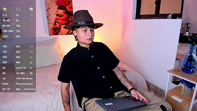 ZuryRamirez  online show from 06.16.26