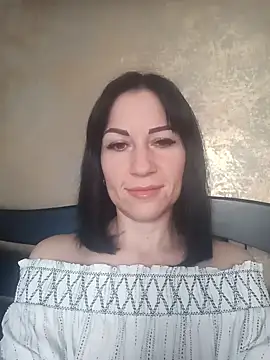 FireLily332 online show from 01.28.25