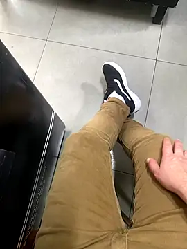 Hjsjsjsjjd online show from 11.05.25