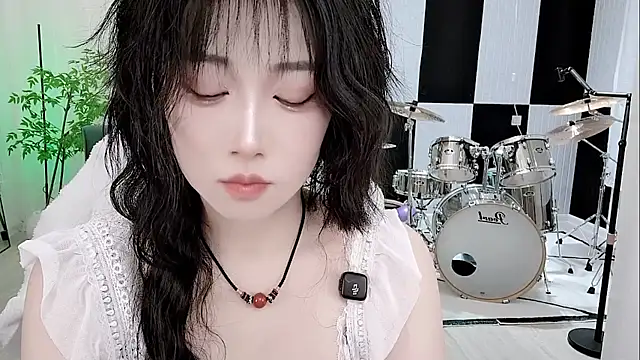 Vaness-a online show from 09.23.25