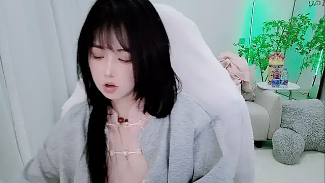 Snapshot of Vaness-a chatting on 02.11.26 Vaness-a online show from 02.11.26