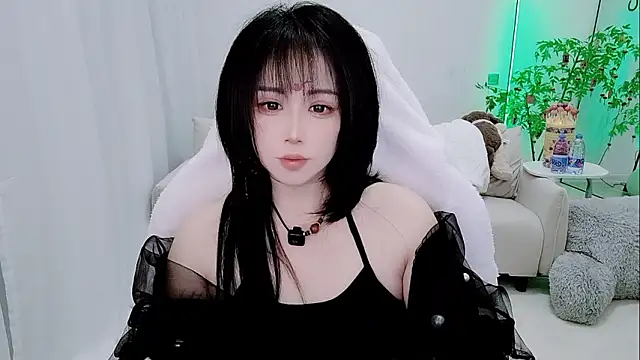 Snapshot of Vaness-a chatting on 02.15.26 Vaness-a online show from 02.15.26