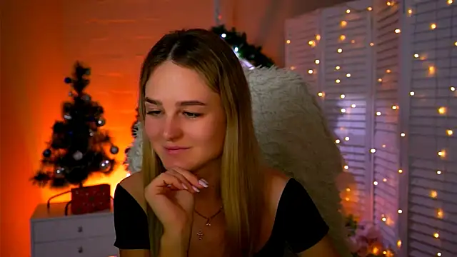 Snapshot of DeboraLarson chatting on 01.12.26 DeboraLarson online show from 01.12.26