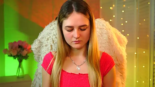 Snapshot of DeboraLarson chatting on 02.05.26 DeboraLarson online show from 02.05.26