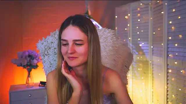 Snapshot of DeboraLarson chatting on 02.17.26 DeboraLarson online show from 02.17.26