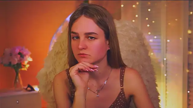 Snapshot of DeboraLarson chatting on 02.28.26 DeboraLarson online show from 02.28.26