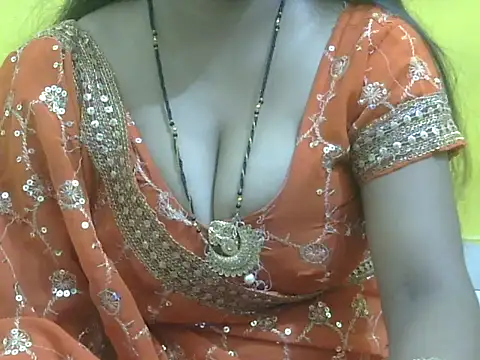 HOT-SEEMAA online show from 06.07.26