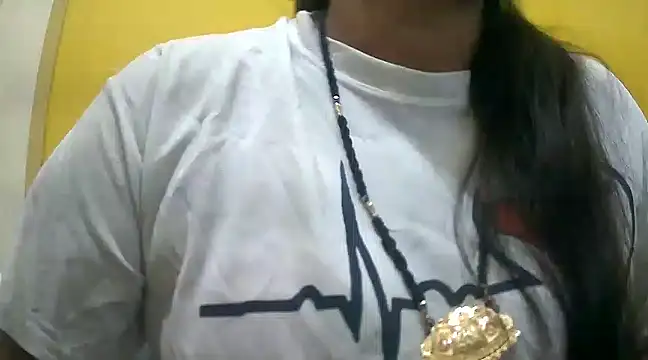 Snapshot of LOVE-SUSHILA chatting on 02.19.25 LOVE-SUSHILA online show from 02.19.25