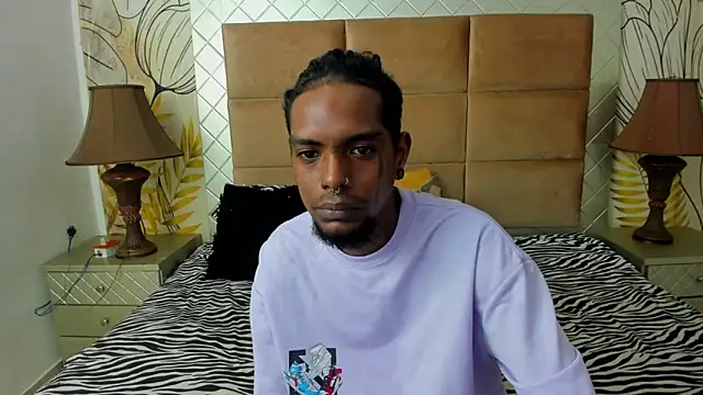 Snapshot of bigblackhotx1 chatting on 12.15.25 bigblackhotx1 online show from 12.15.25