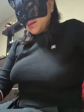 Kasandra02 online show from 05.12.26
