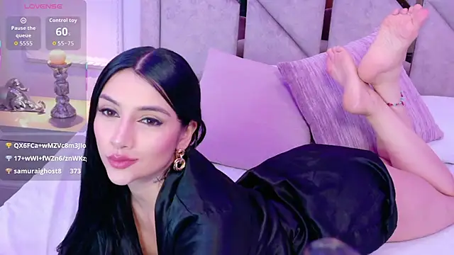 Snapshot of Harper-Avary chatting on 01.07.26 Harper-Avary online show from 01.07.26