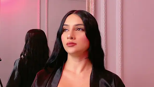 Snapshot of Harper-Avary chatting on 02.16.26 Harper-Avary online show from 02.16.26