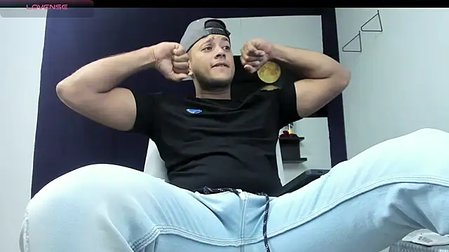 Snapshot of Marcos_garcias chatting on 01.30.25 Marcos garcias online show from 01.30.25