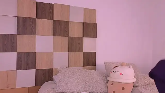 Snapshot of Adele_Carter_ chatting on 12.02.25 Adele Carter online show from 12.02.25