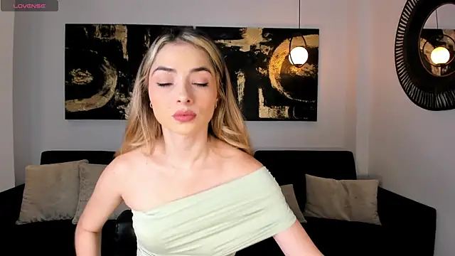 StacyWoods online show from 05.24.26
