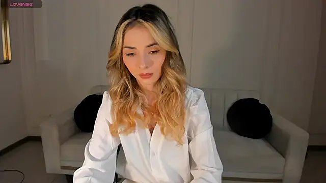 StacyWoods online show from 05.28.26