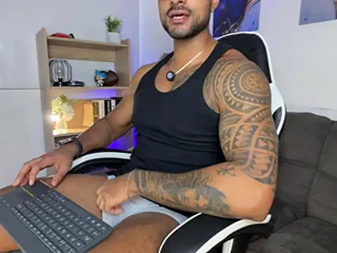 LiamGarcia1 online show from 07.17.26