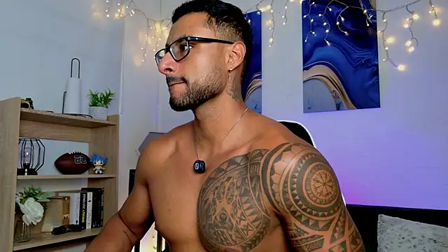 LiamGarcia1 online show from 08.01.26