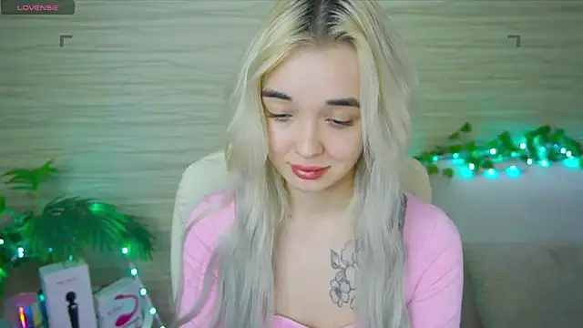 Ashley S online show from 02.26.25