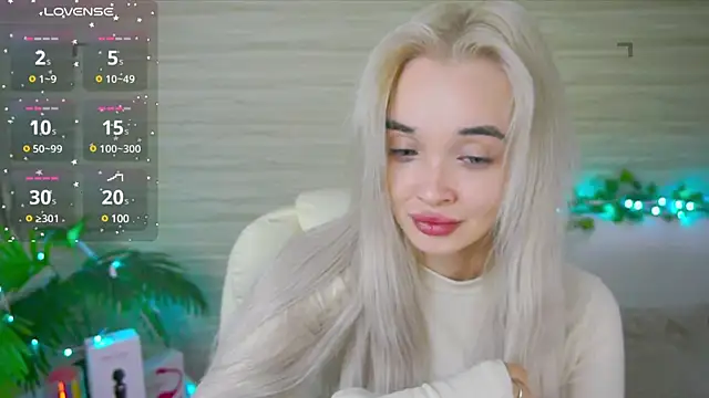 Ashley S online show from 03.18.25