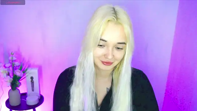 Snapshot of Ashley_S chatting on 07.12.26 Ashley S online show from 07.12.26