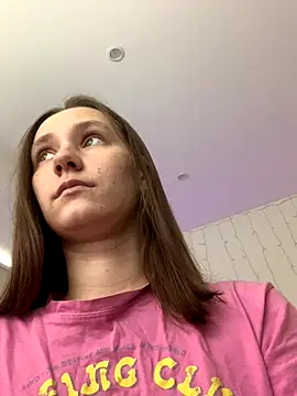 HotCaramellsTV online show from 09.15.25