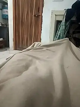 pintuS40 online show from 11.17.25